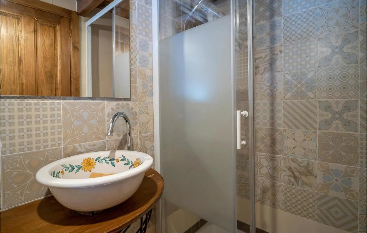 Beautiful Home In El Colmenar With Kitchen Holiday home