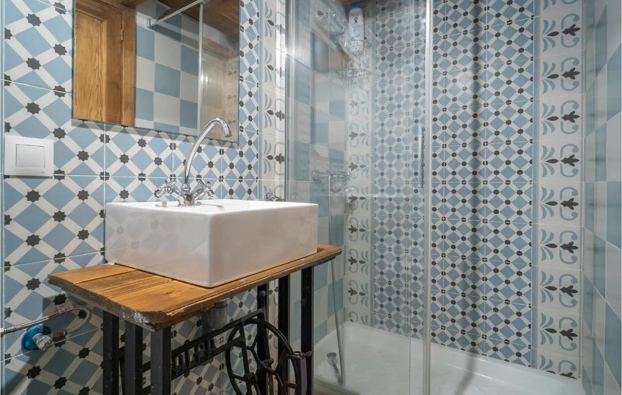 Beautiful Home In El Colmenar With Kitchen Spain