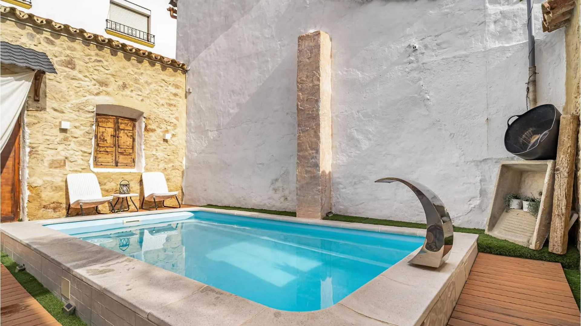 Holiday home Beautiful Home In El Colmenar With Kitchen