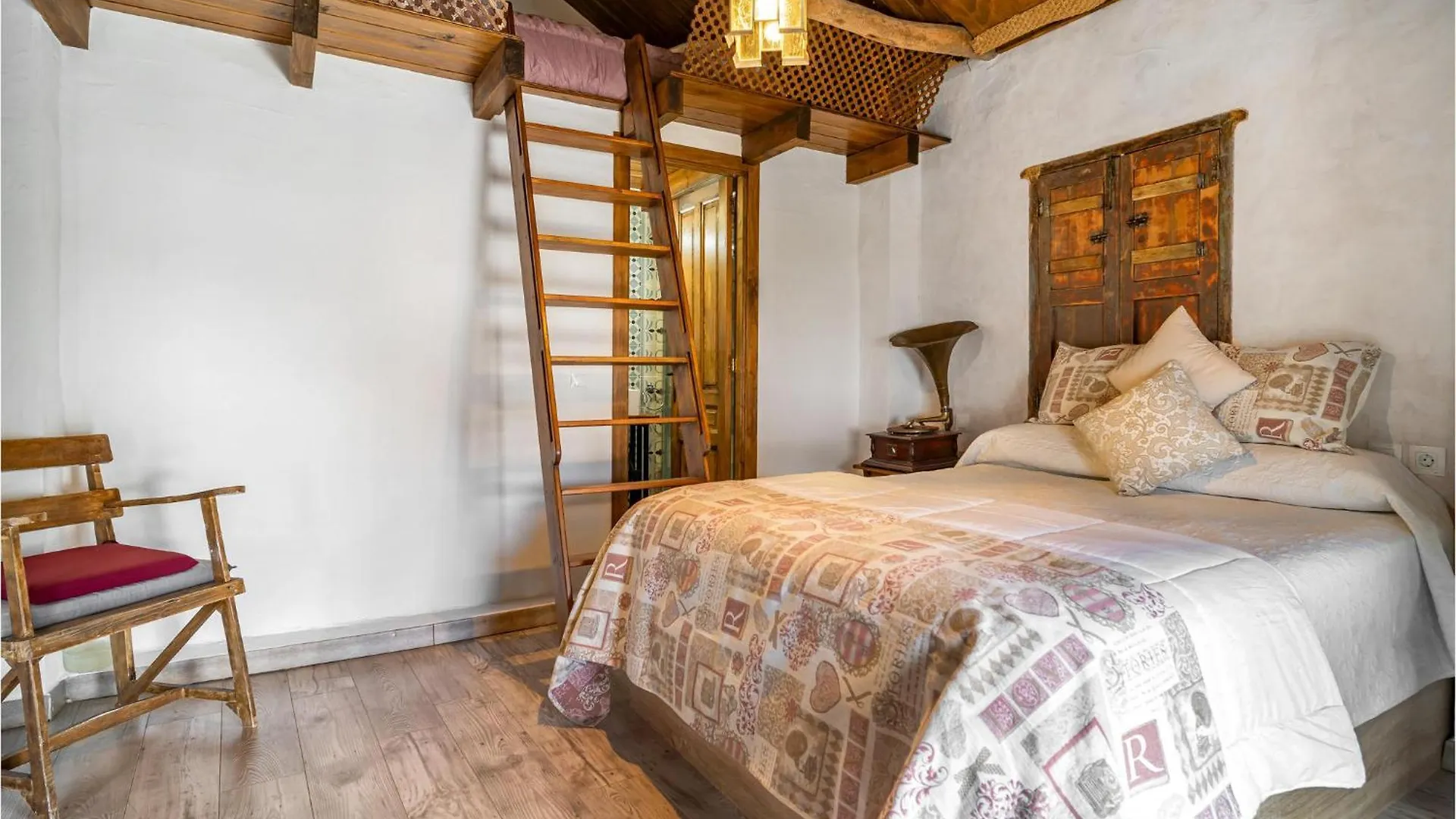 Beautiful Home In El Colmenar With Kitchen Holiday home