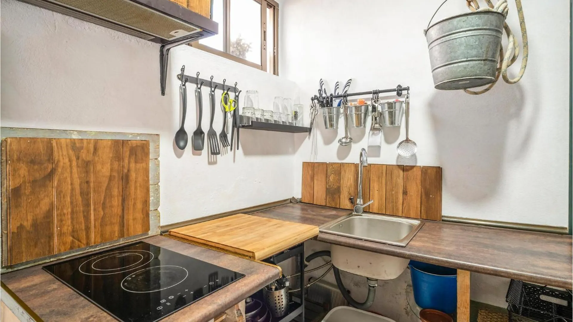 Beautiful Home In El Colmenar With Kitchen Holiday home